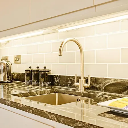 Apartment Joivy Luxury Flats On George Street *
