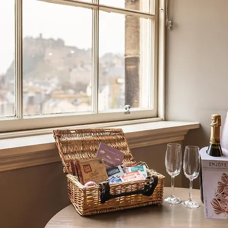 Apartment No1 - George Iv Bridge Edinburgh