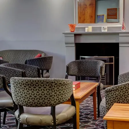 Western Kings Manor Hotel 3*