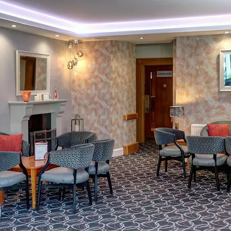 Western Kings Manor Hotel