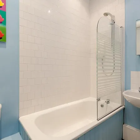 1 Bedroom In Old Town Centre * Edinburgh