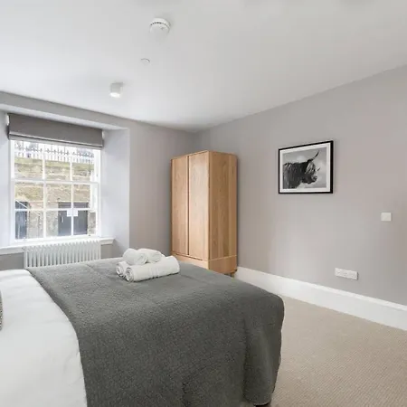 Joivy Luxurious Near Haymarket Station Appartement