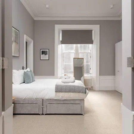 Joivy Spacious Close To Princes Street 아파트 에든버러