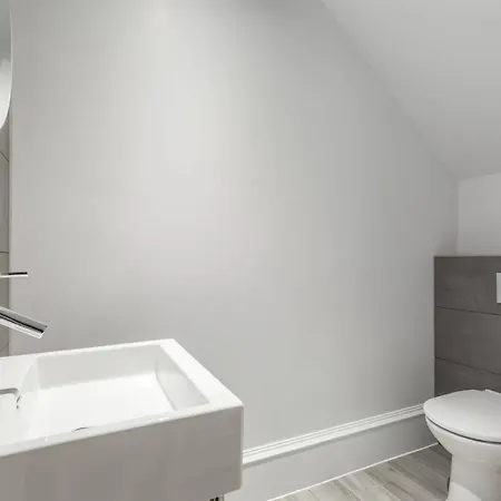 Joivy Luxurious Near Haymarket Station * Édimbourg