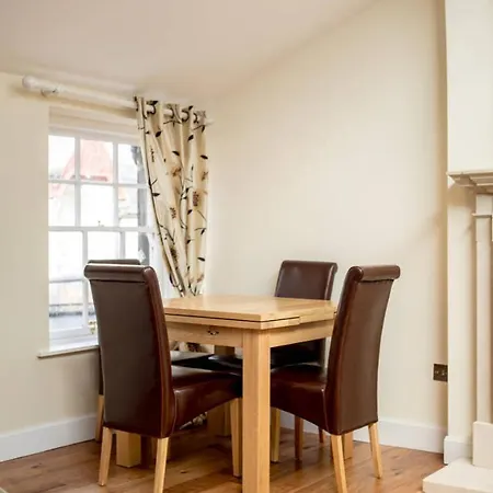 Hébergement de vacances Altido Spacious 3br Mews House Behind Calton Hill