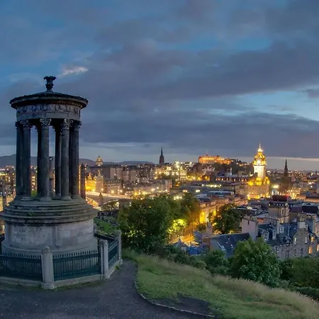 Joivy Spacious Flat With Garden In Centre * Edinburg