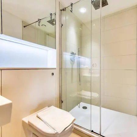Altido Luxury Quartermile Apart