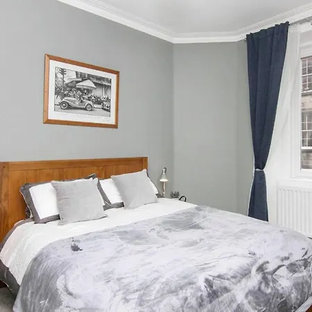 Old Town Flat Edinburgh