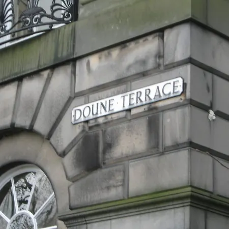 Daire Joivy Spacious In New Town Prime Location *