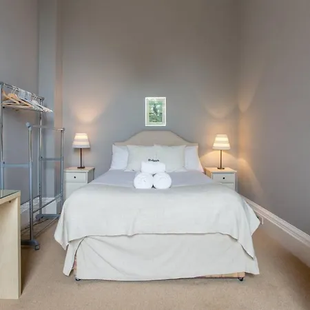 Lägenhet Joivy Spacious In New Town Prime Location Edinburg