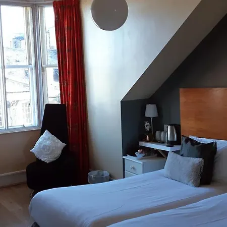 Guest house Townhouse 3*