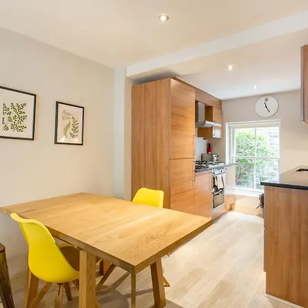 Northumberland Place - Gorgeous 3 Bed Mews House In Central Édimbourg