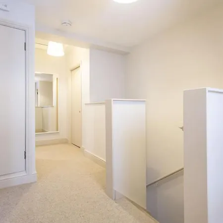 Northumberland Place - Gorgeous 3 Bed Mews House In Central Appartement *