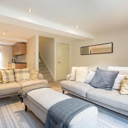 Northumberland Place - Gorgeous 3 Bed Mews House In Central Édimbourg