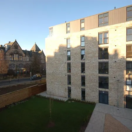 Apartment Brunswick Road Edinburgh