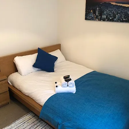 2 Bedroom In The Heart Of Old Town *