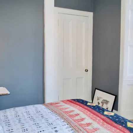 Appartement Colourful 1 Bedroom Flat Off Leith Walk *