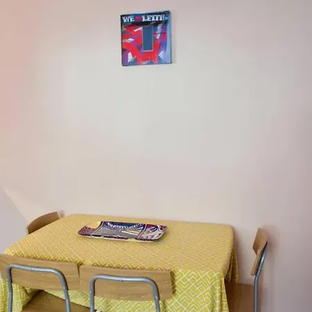 Appartement Colourful 1 Bedroom Flat Off Leith Walk Édimbourg