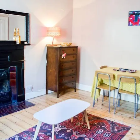 Appartement Colourful 1 Bedroom Flat Off Leith Walk Édimbourg