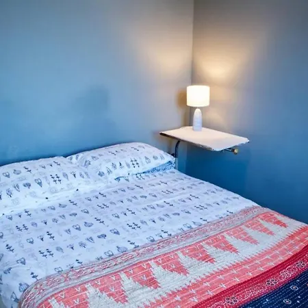 Colourful 1 Bedroom Flat Off Leith Walk * Édimbourg