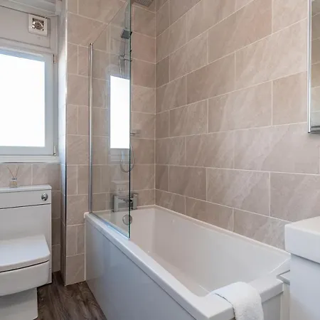 Silver Lining Luxury Holyrood Apt Edinburgh