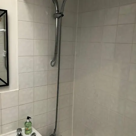 Scandi Design In The City Centre! Apartment Edinburgh