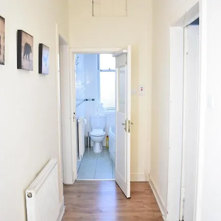 Spacious And Cosy One Bed In Leith! Edinburgh