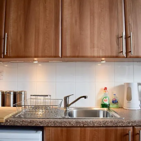 Assembly Street - Stylish 2 Bed Flat Near Shore With Free Parking Appartamento *