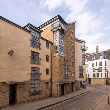 Joivy Old Town With Parking Close To Royal Mile * 에든버러