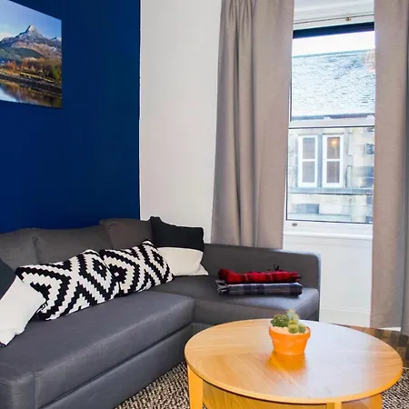 1 Bedroom Flat Near Arthur's Seat