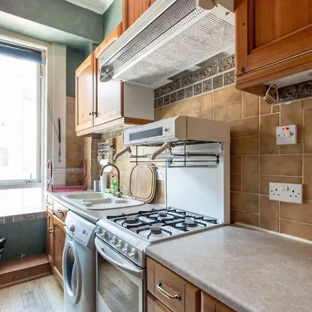 Apartment Brunswick Street - Central Traditional Flat *