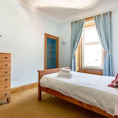 Brunswick Street - Central Traditional Flat