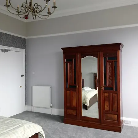 Ukrainian Community Centre Homestay
