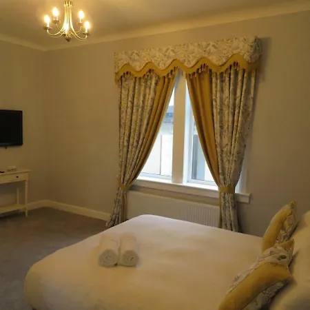 Bed & Breakfast Craigievar 3*