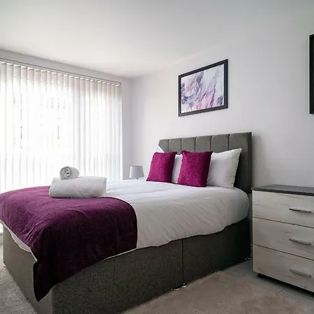 Modern Bright Near Centre Appartement *