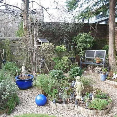 Apartamento Beautifully Presented New Town Apt - Sleeps 4 *