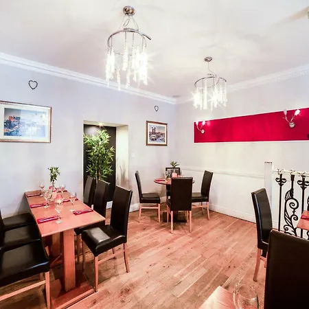 호스텔 Victoria Park House *