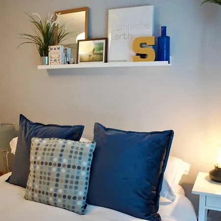 Appartement Central Garden Flat Sleeps 4 Perfect Location