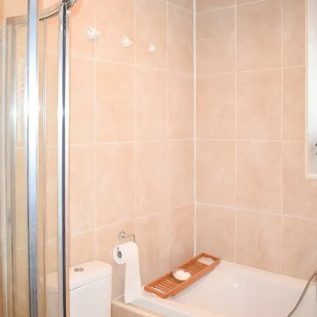 Apartment Spacious 2 Bedroom Inverleith With Garden