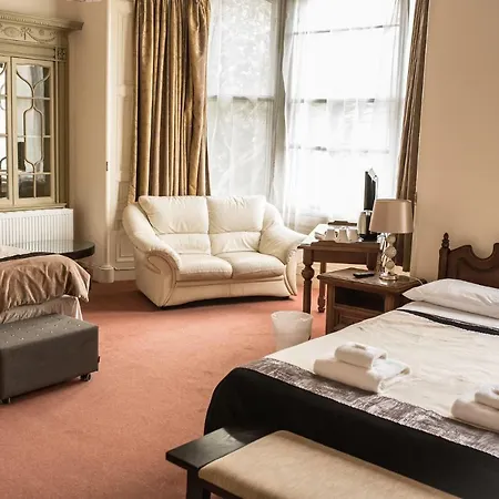 The Thrums Pensionat