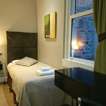 Pensionat The Thrums 3*