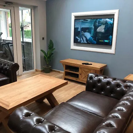 Luxury Central Townhouse With A Hot Tub Casa de Férias *