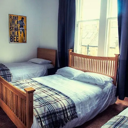 Strathearn Group Apartment