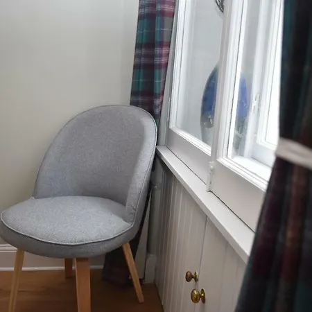 Apartment High Street - Modern Scandi Design In The Heart Of The Old Town! *
