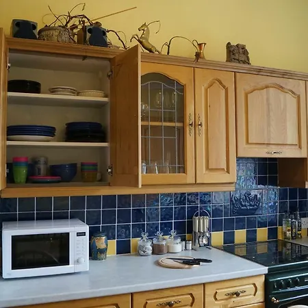 Daire Roseneath Apartment, Marchmont, Central