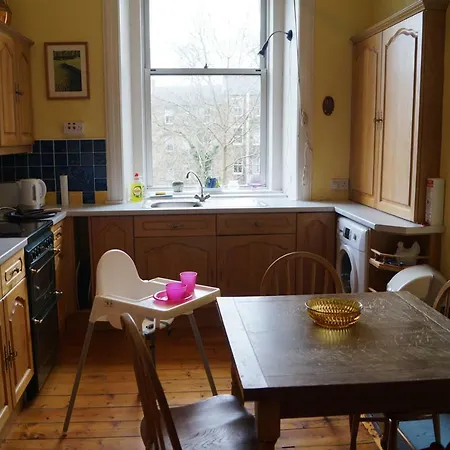 Roseneath Apartment, Marchmont, Central Daire Edinburgh