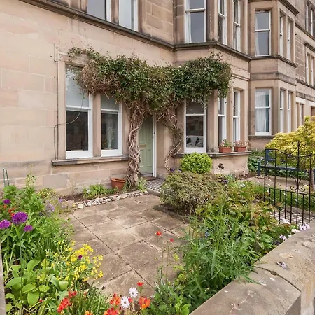 The Lauderdale Street Apartament *