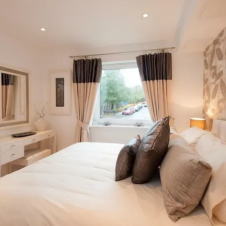 Apartament The Corstorphine No. 1 *