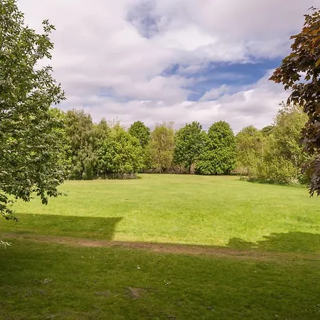 Apartman The Lochend *