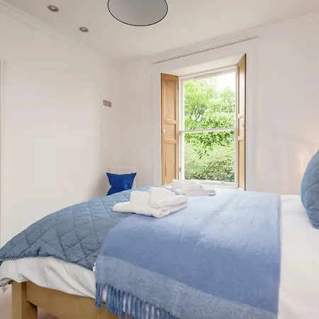 The Lochside House إدنبرة